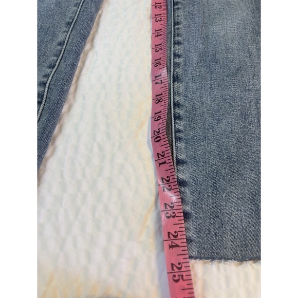 Judy Blue Jeans Women's 3/26 Washed Blue Stretch Denim‎ Slim Fit Distressed - Picture 9 of 16